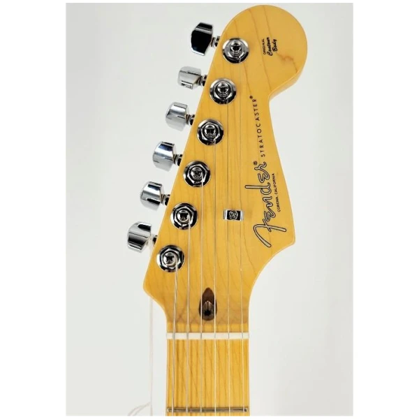 Fender American Professional II Stratocaster 3-Color Sunburst Ser#:US210067739