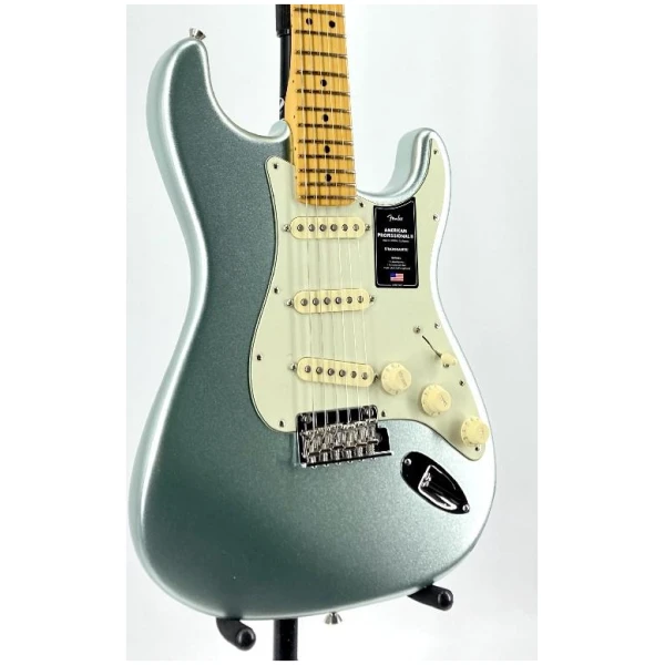 Fender American Professional II Stratocaster Electric Guitar Maple Fingerboard Mystic Surf