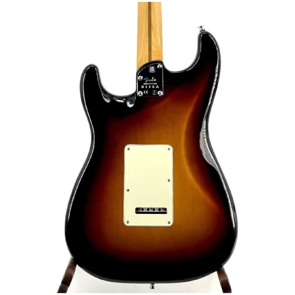 Fender American Ultra Stratocaster Maple Fingerboard Ultraburst Ser#: US23007946