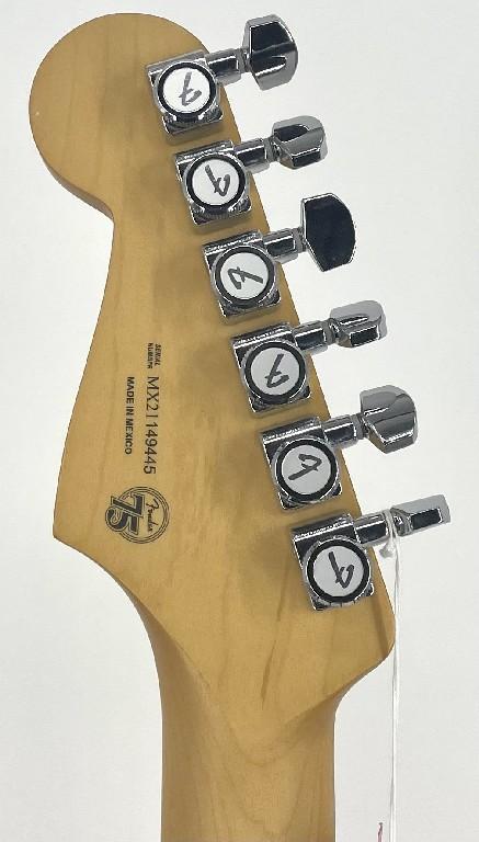 Fender Player Plus Stratocaster 3-Color Sunburst w/ Gig Bag Ser#:MX21149445  – World Music Supply