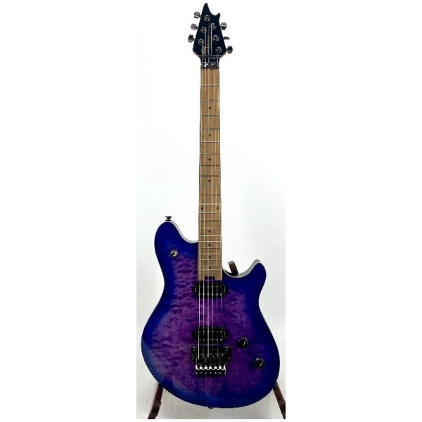 EVH Wolfgang Standard Quilt Maple Baked Maple Fretboard Northern Lights Serial#:ICE2206533