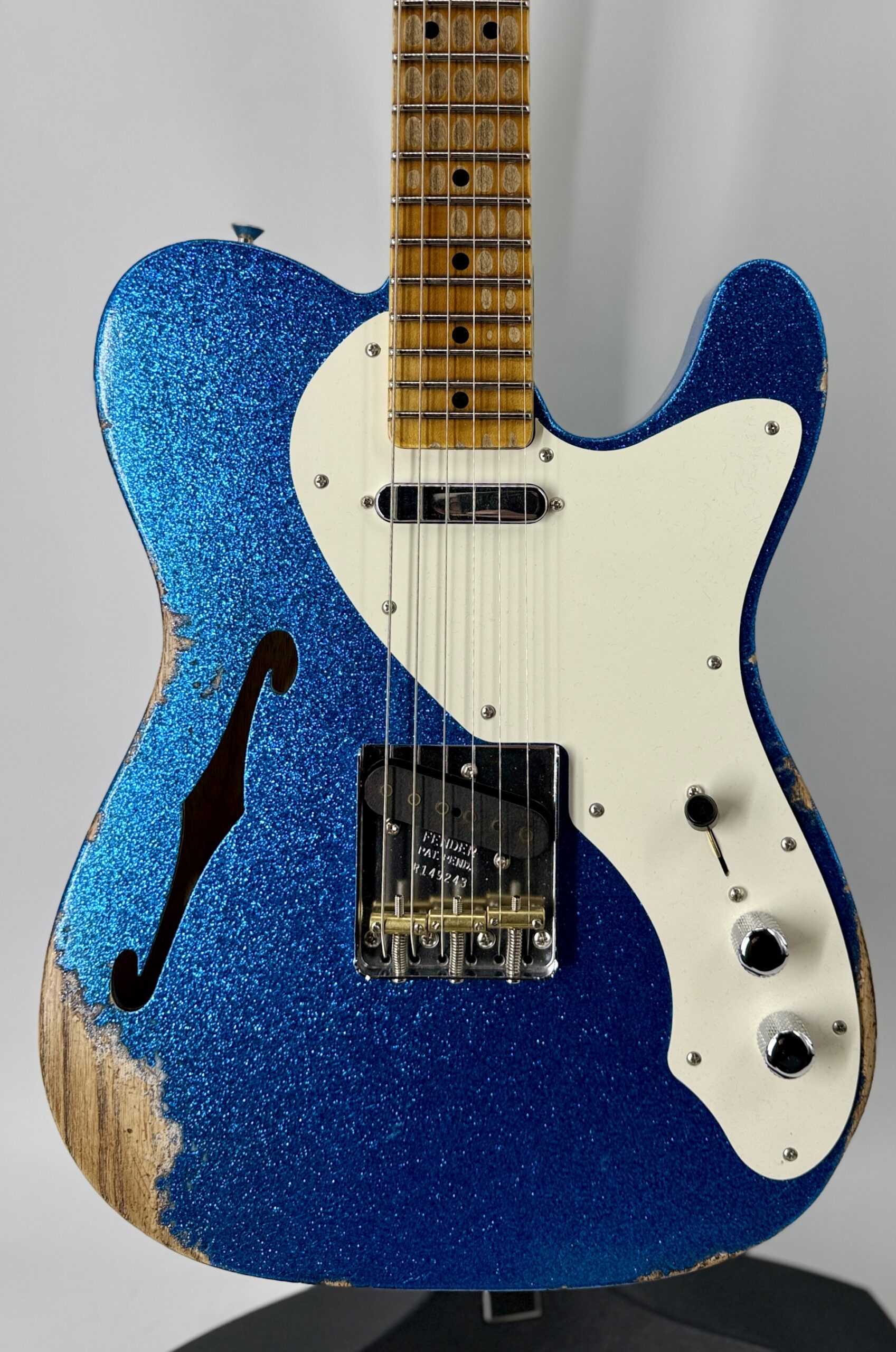 Fender USA Custom Shop Limited Edition 50s Thinline Tele Heavy Relic Aged Blue Sparkle