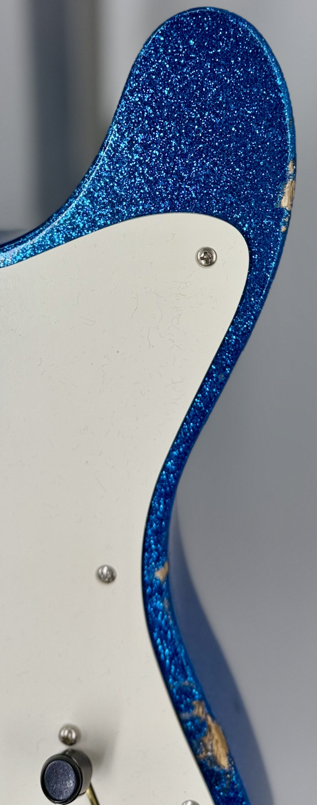 Fender USA Custom Shop Limited Edition 50s Thinline Tele Heavy Relic Aged Blue Sparkle - Image 15