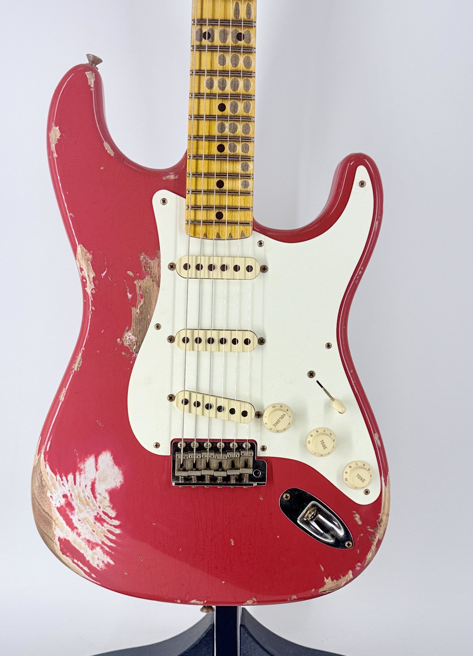 Fender USA Custom Shop 1957 HEAVY RELIC STRAT- FIESTA RED Ser#:R150868 - Image 21