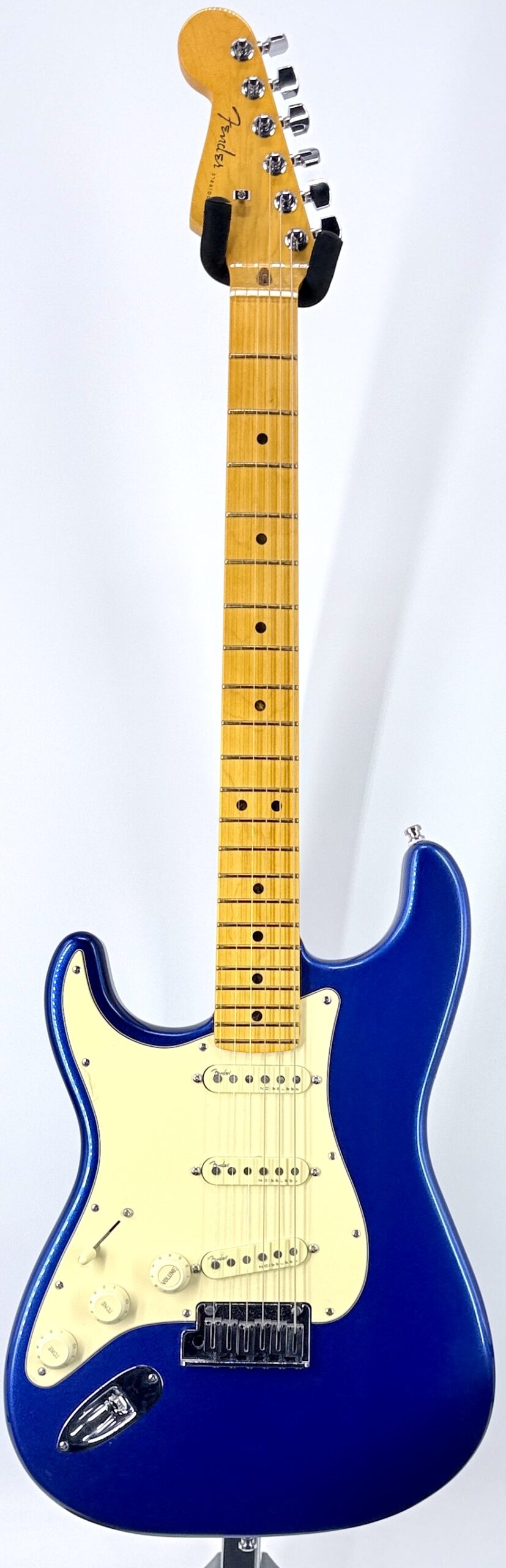 USED Left-Hand Fender American Ultra Strat w/case Serial#:US22034592 - Image 3