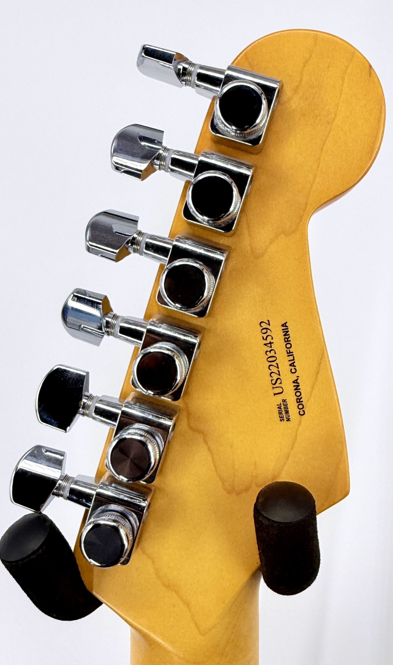 USED Left-Hand Fender American Ultra Strat w/case Serial#:US22034592 - Image 9
