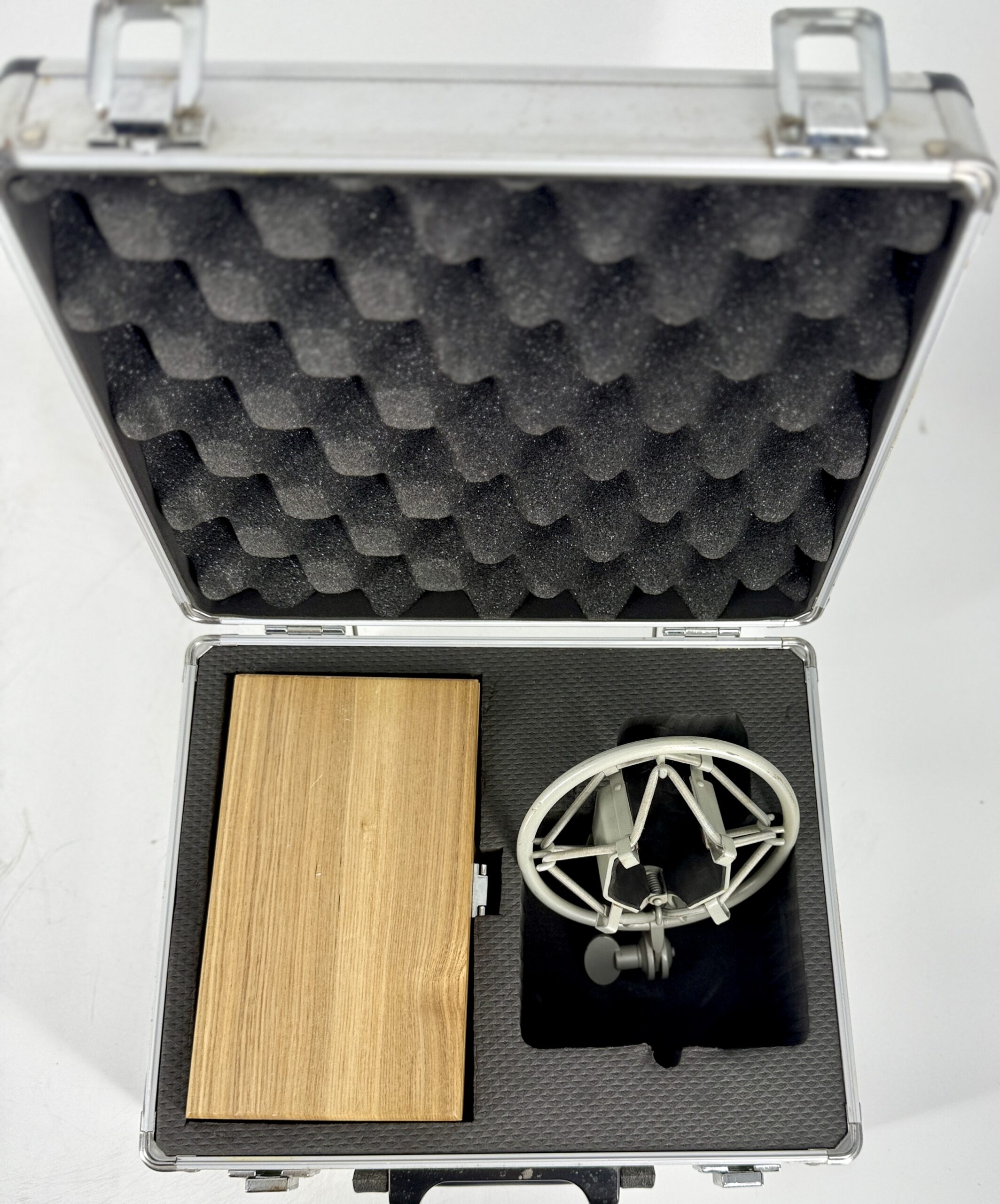 USED Avantone CR-14 Ribbon Mic - Image 2