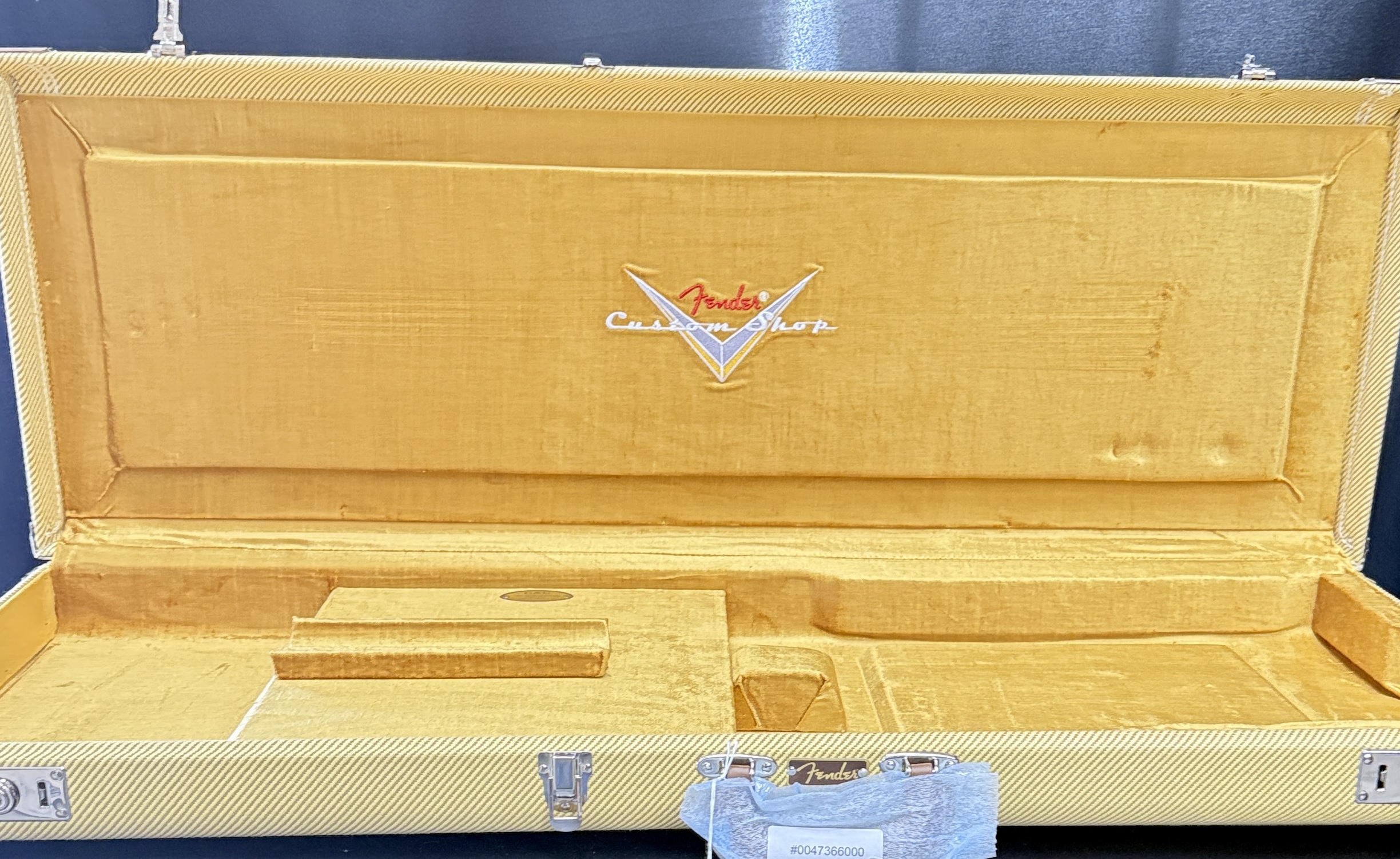 Fender USA Custom Shop Limited Edition Custom 53' Telecaster heavy relic'd Ser#: R150997 - Image 24