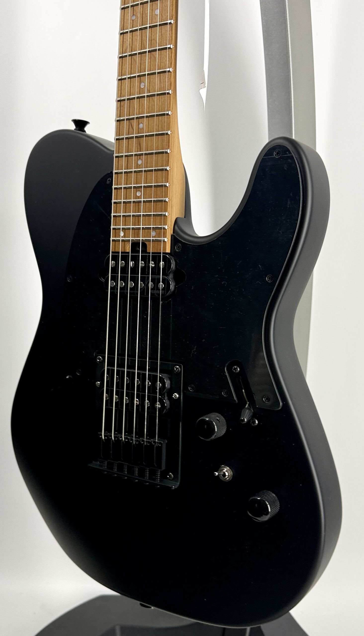 Pro-Mod So-Cal Style 2 24 HH, Caramelized Maple Fingerboard, Electric Guitar - Satin Black Ser#:MC26000927 - Image 5
