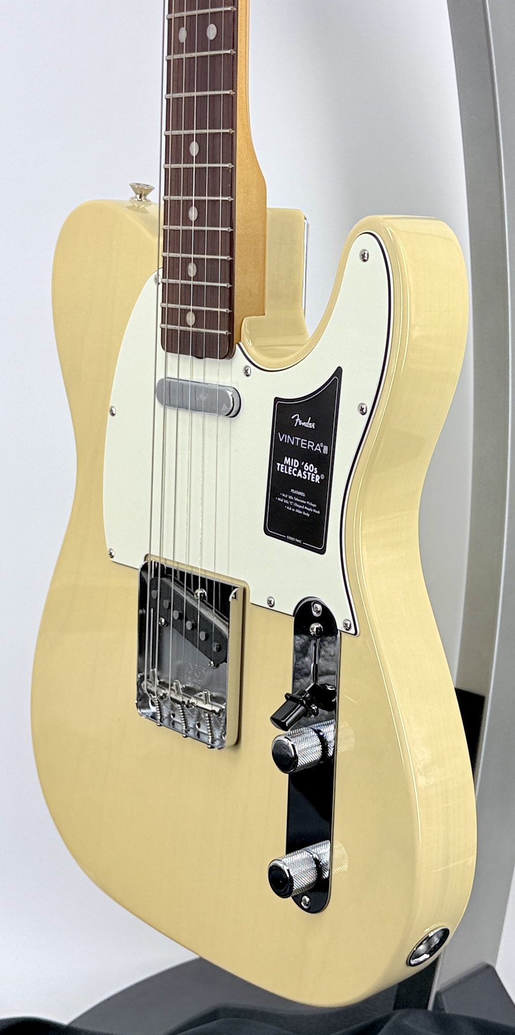 Fender Vintera III Mid 60S Telecaster- Vintage Blonde Serial#:MX26030066 - Image 5