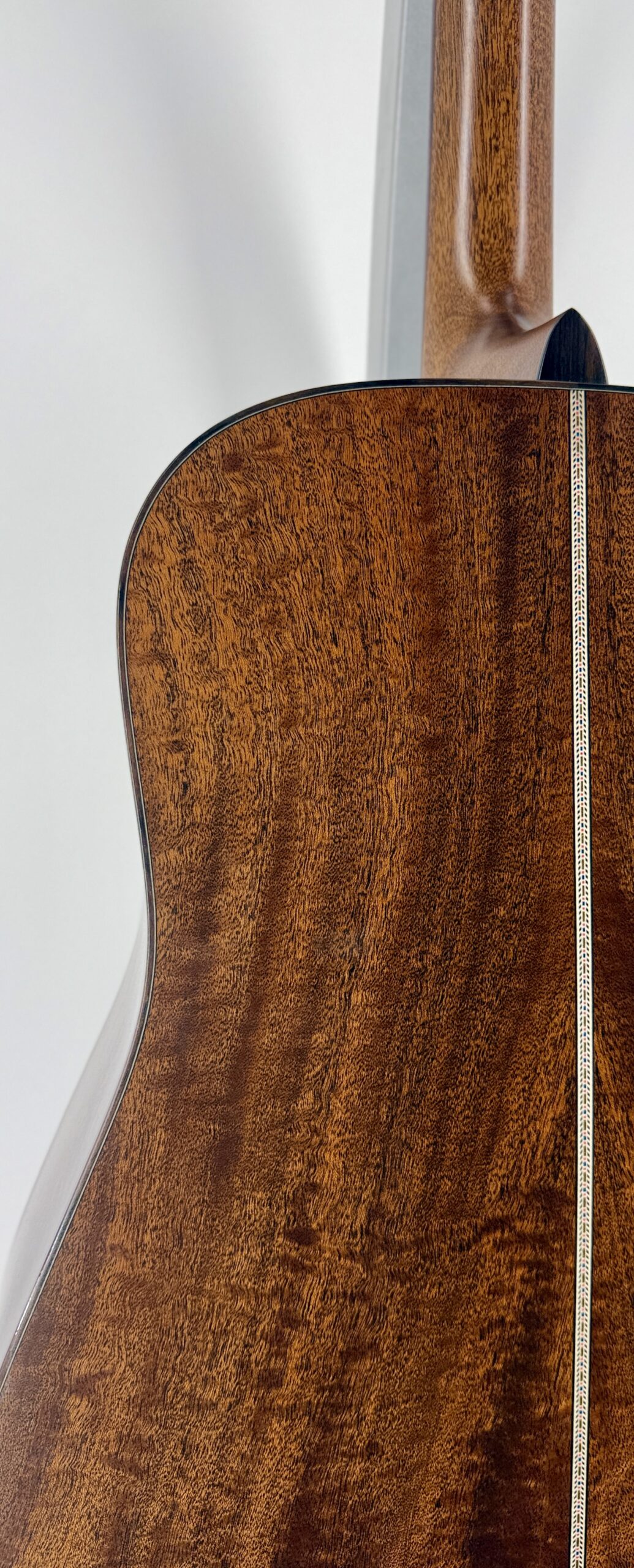 Martin Custom Shop Limited Edition (NAMM 2026) Quilt Sapele Acoustic Guitar w/case Ser#: 3058493 - Image 21