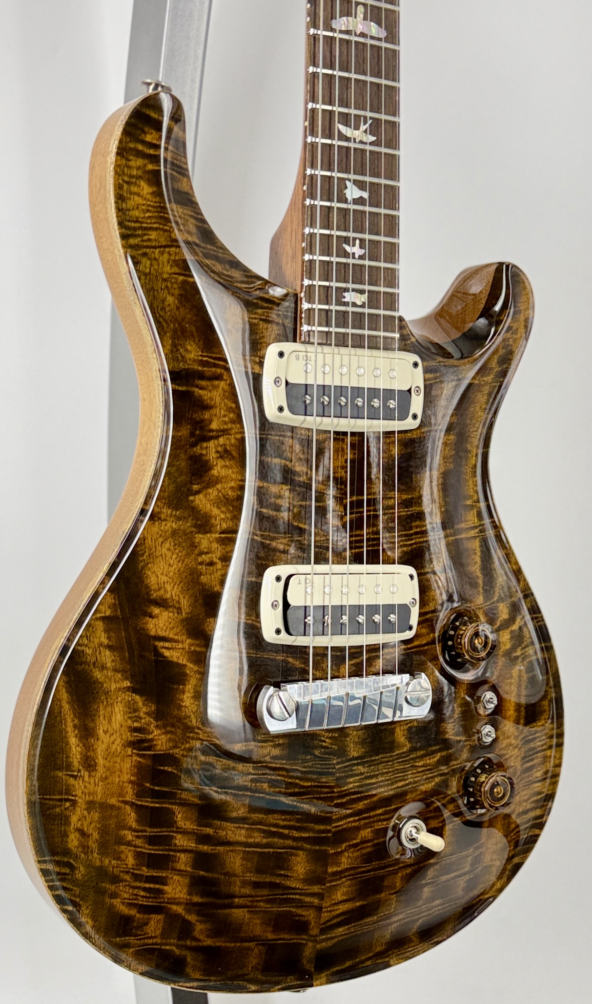 PRS Paul's Limited Guitar Mango-Ziricote / Awabi Birds Tiger Eye Ser:# 0424195 - Image 4