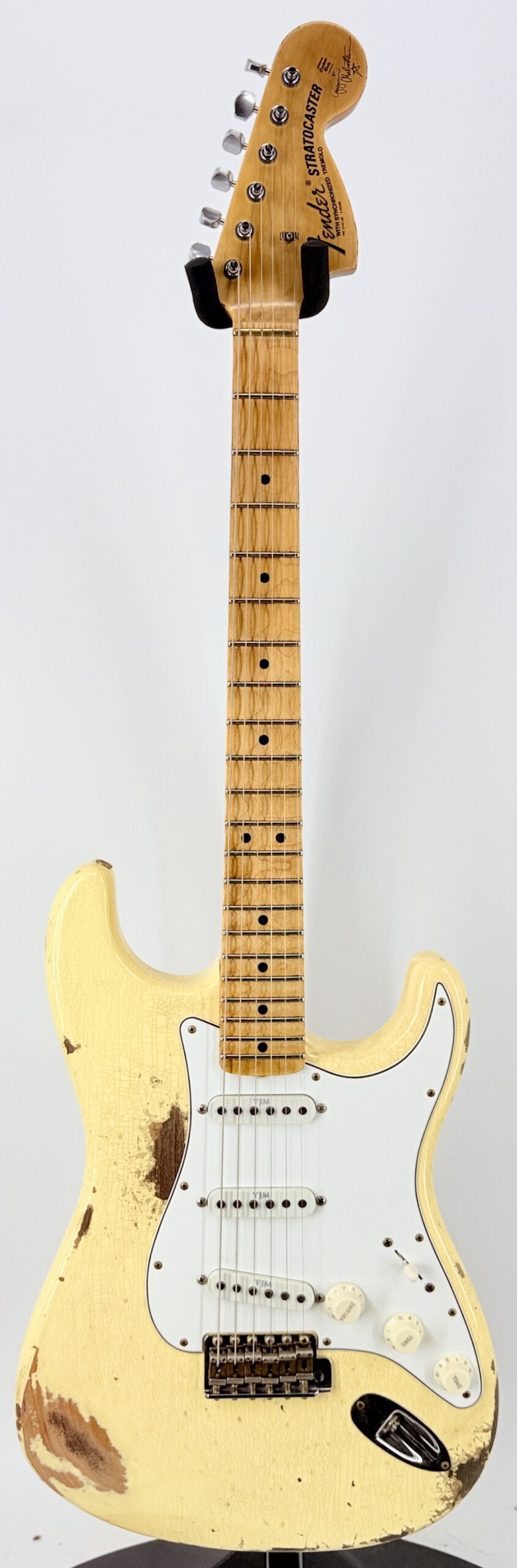 Fender USA Custom Shop Malmsteen Alder, Scalloped Maple-Relic'd Ser#: R137683 - Image 3