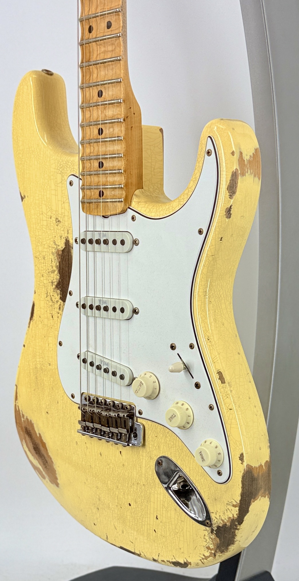Fender USA Custom Shop Malmsteen Alder, Scalloped Maple-Relic'd Ser#: R137683 - Image 5