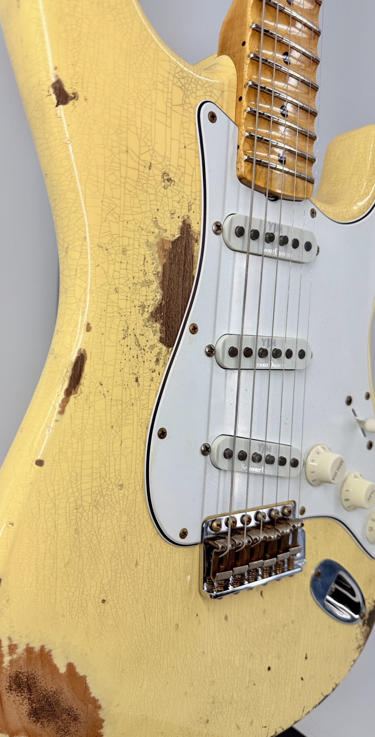 Fender USA Custom Shop Malmsteen Alder, Scalloped Maple-Relic'd Ser#: R137683 - Image 17