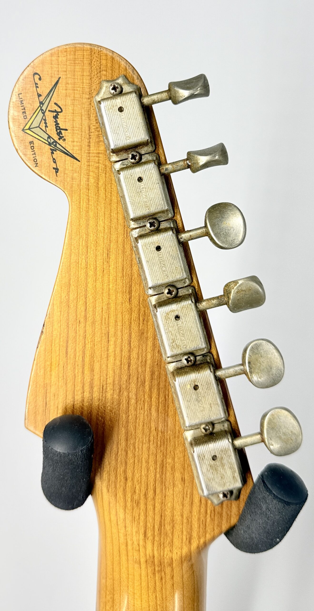 Fender USA shop Custom Alder, Maple- Pink Ser#: CZ590281 - Image 8